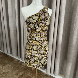 Zara | Dresses | Zara Green Dress Limited Edition One Shoulder Nwt | Poshmark Zara | Dresses | Zara Green Dress Limited Edition One Shoulder Nwt | Poshmark